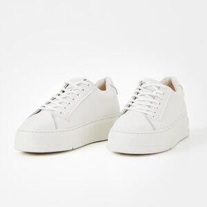 Vagabond Judy Platform Sneakers | white | size 9/39